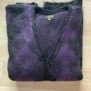 니들스 퍼플 아가일 모헤어 가디건 L사이즈