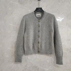 Acne 아크네 가디건