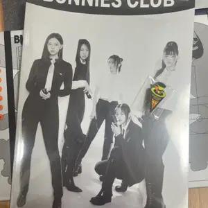 [미개봉]] 뉴진스 멤버십 2기 포토북 + 뱃지