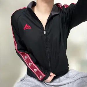 S/아디다스 일본판 레드 패치라인 블랙 여성 윈드/바람막이/교복아우터/y2k/빈티지