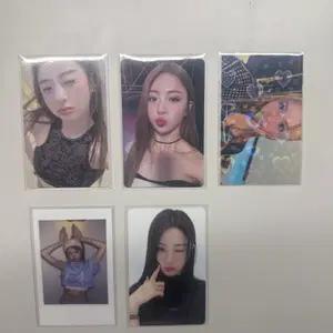르세라핌 허윤진 포카 판매