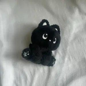 앉은 냥삐 ( 라이즈 원빈 )