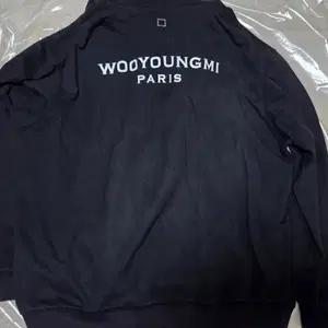 우영미 파리 백로고 후드티 54사이즈