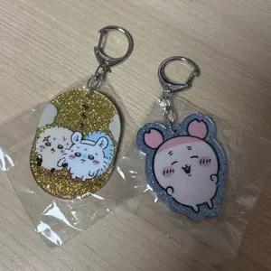 치이카와 먼작귀 반짝반짝 글리터 아크릴키링 가챠 모몽가 랏코 카니