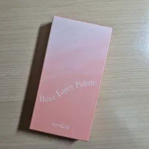 롬앤 베어 레이어 팔레트 01 애프리콧 무드 팝니다!