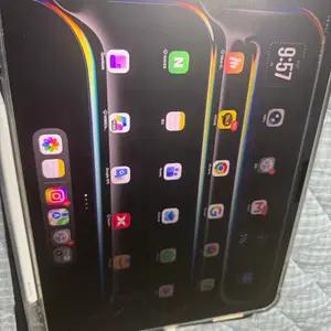 아이패드 프로 13인치 M5 256G 애플펜슬 프로 포함 (원하면 빼고 가능)