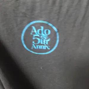 Ado 5th Anniversary Key Visual T-Shirt L