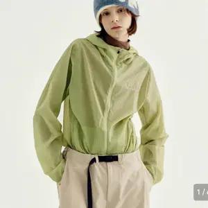얼스캄에라 LIGHTWEIGHT ESSENTIAL WINDBREAKER(UNISEX)_LIGHT GREEN