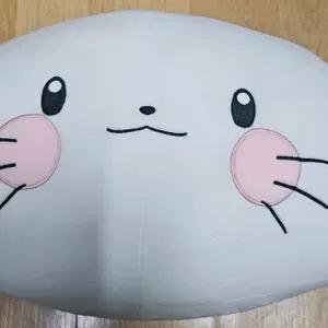 스텔라이브 히나 해둥이 쿠션 판매합니다