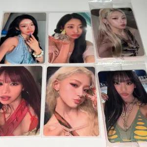 키스오브라이프 키오프 sweat 스웻 쥴리 나띠 하늘 포카