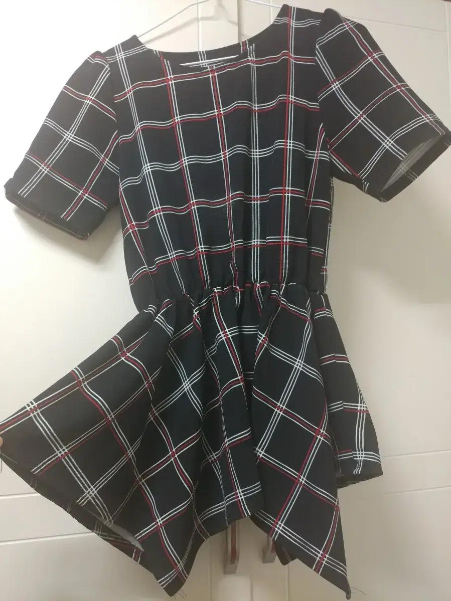 언발 체크 페플럼 블라우스 / 미니원피스 f