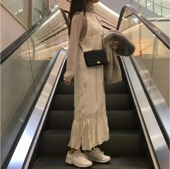 모코블링 뷔스티에 롱원피스 ops