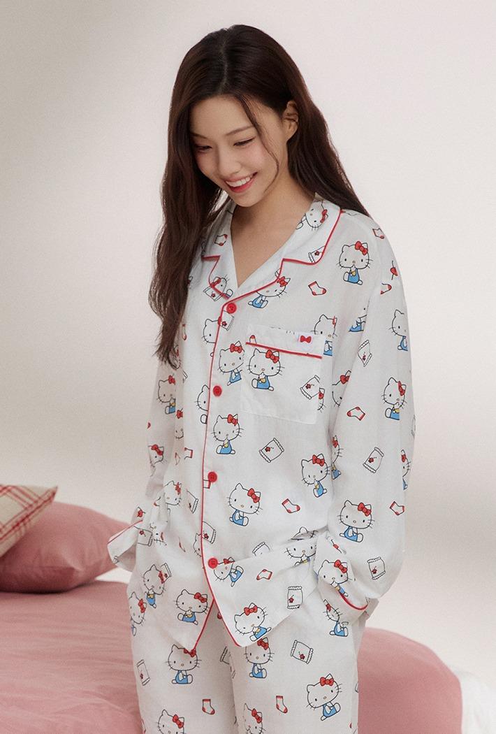 [산리오캐릭터즈] 산리오캐릭터즈 노곤노곤 긴팔 파자마(RED)_SPPPF49U02