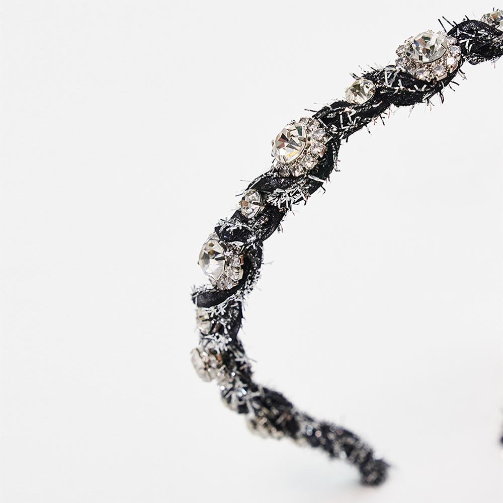 Snow Flower Jewel Hairband_Black