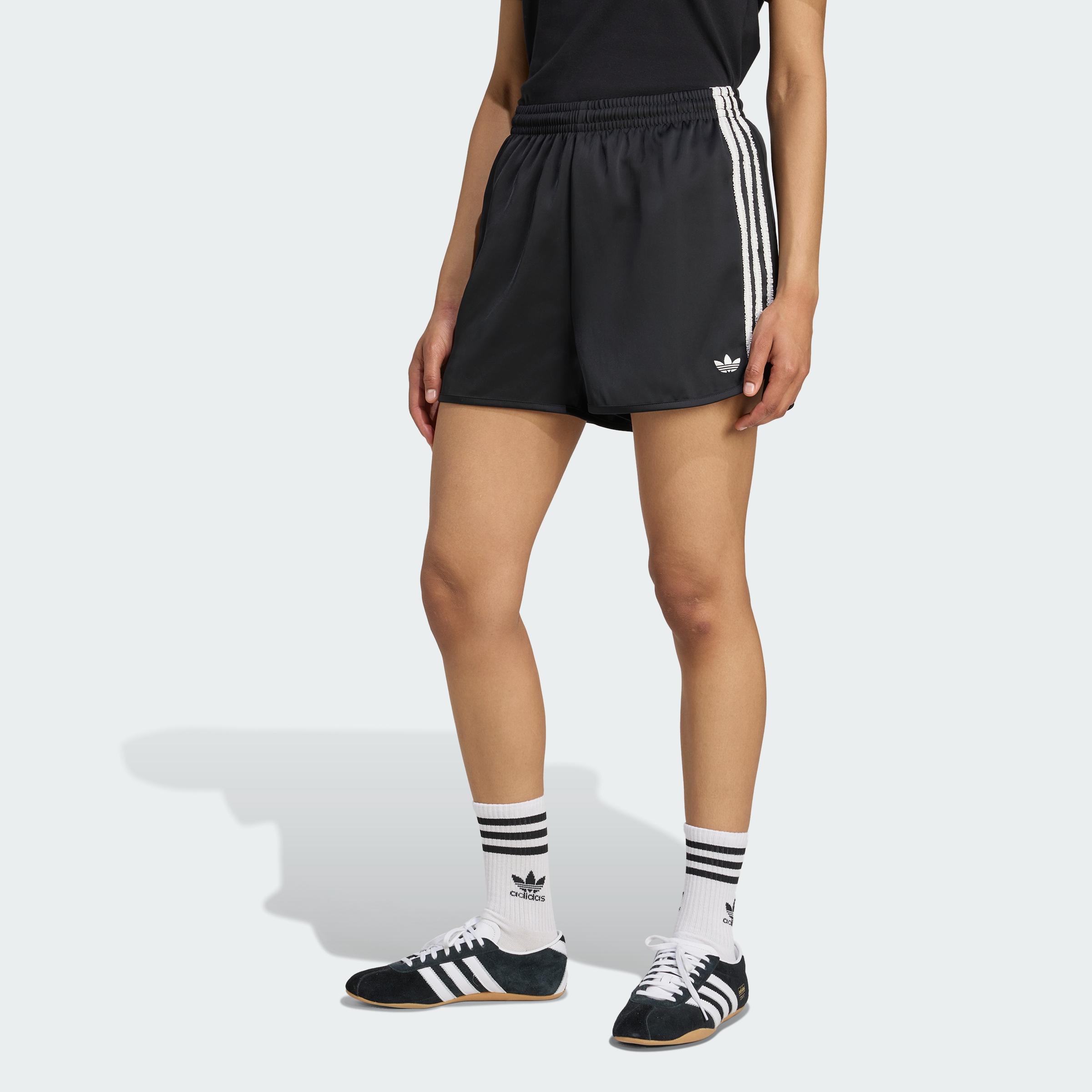 RUFFLE SHORTS KC8816