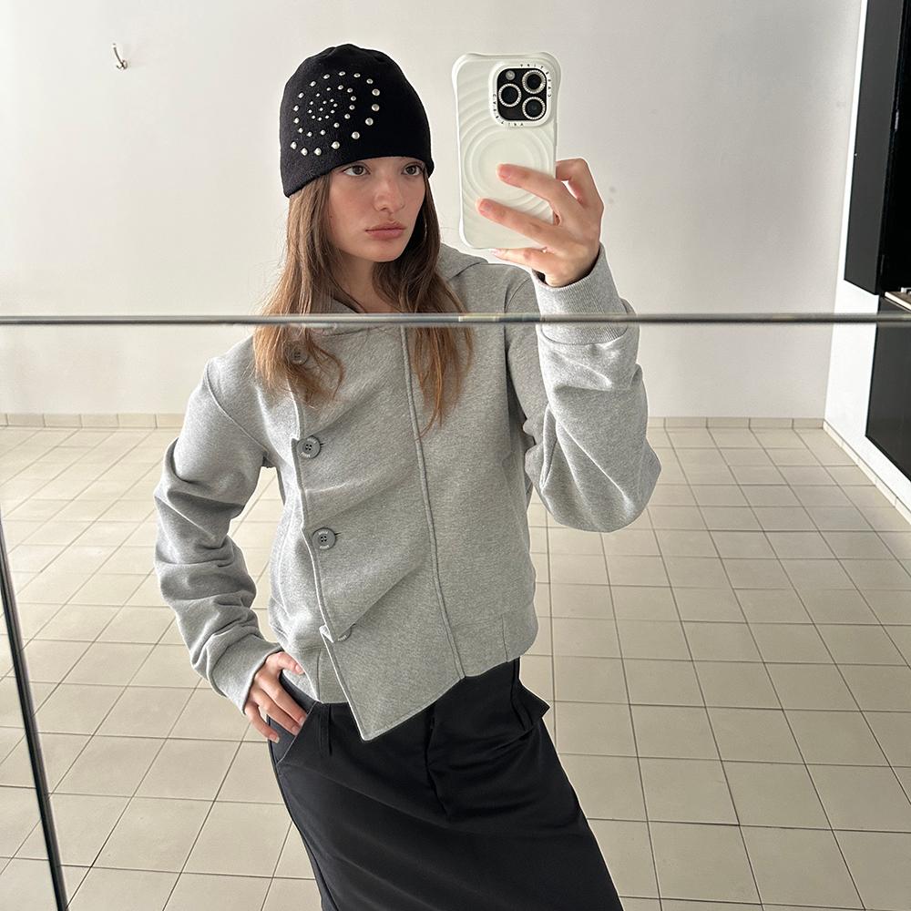 ORBIT STUD BEANIE (BLACK)