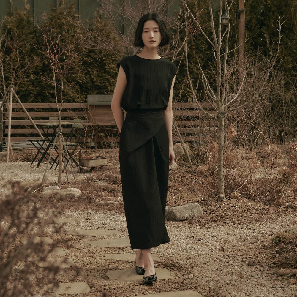 ARIA TWIST STRAP DRESS_BLACK