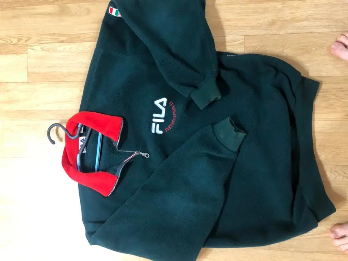 필라 니트 반집업