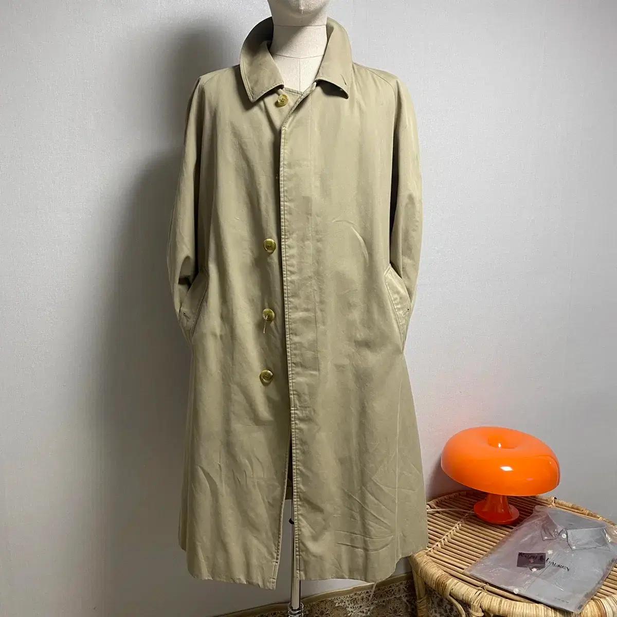 빈티지 버버리 싱글 트렌치 코트 52short 남자103