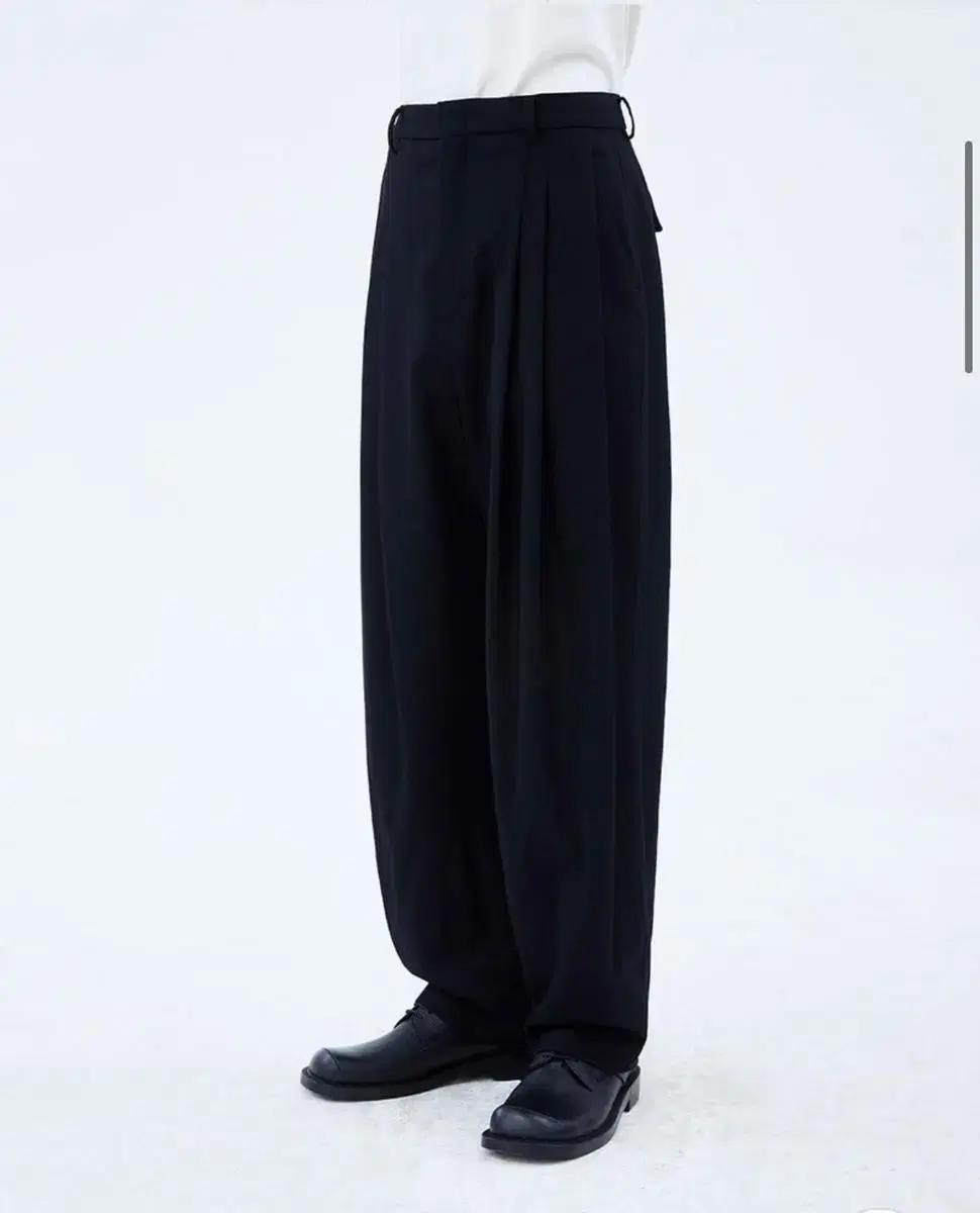 아더에러 21 FW Phantom pants (검정) A3 판매