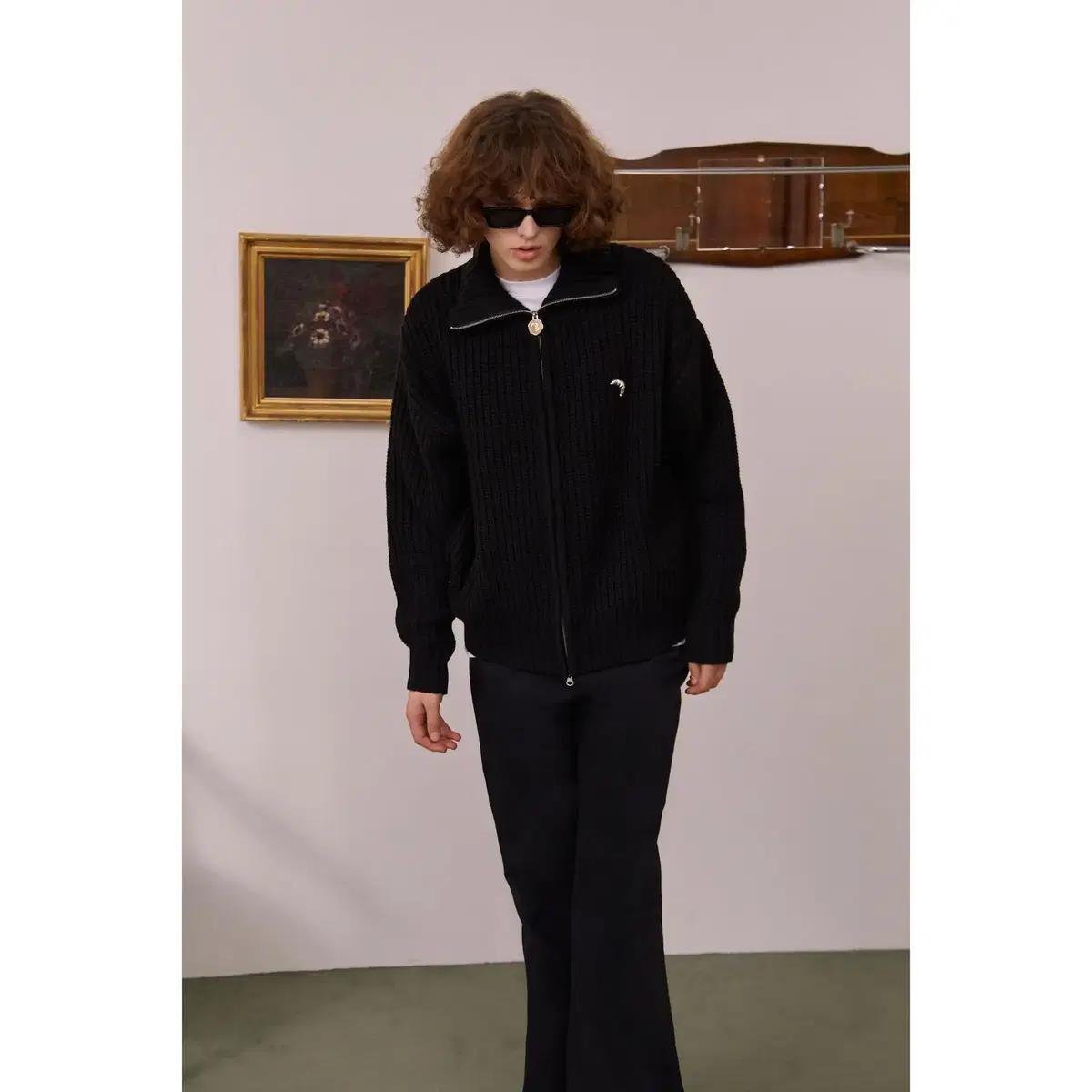 STU 하이넥 집업 자켓 스웨터 블랙 High Neck Zip Up