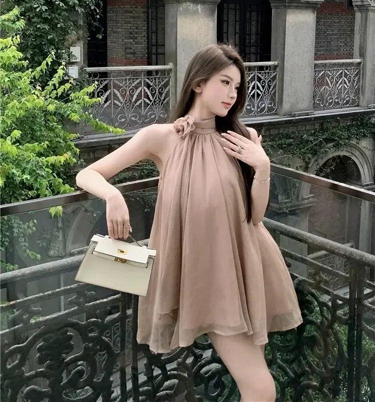 베이지 홀터넥원피스 로즈코사지 쉬폰원피스 나시원피스 하객룩 데이트룩
