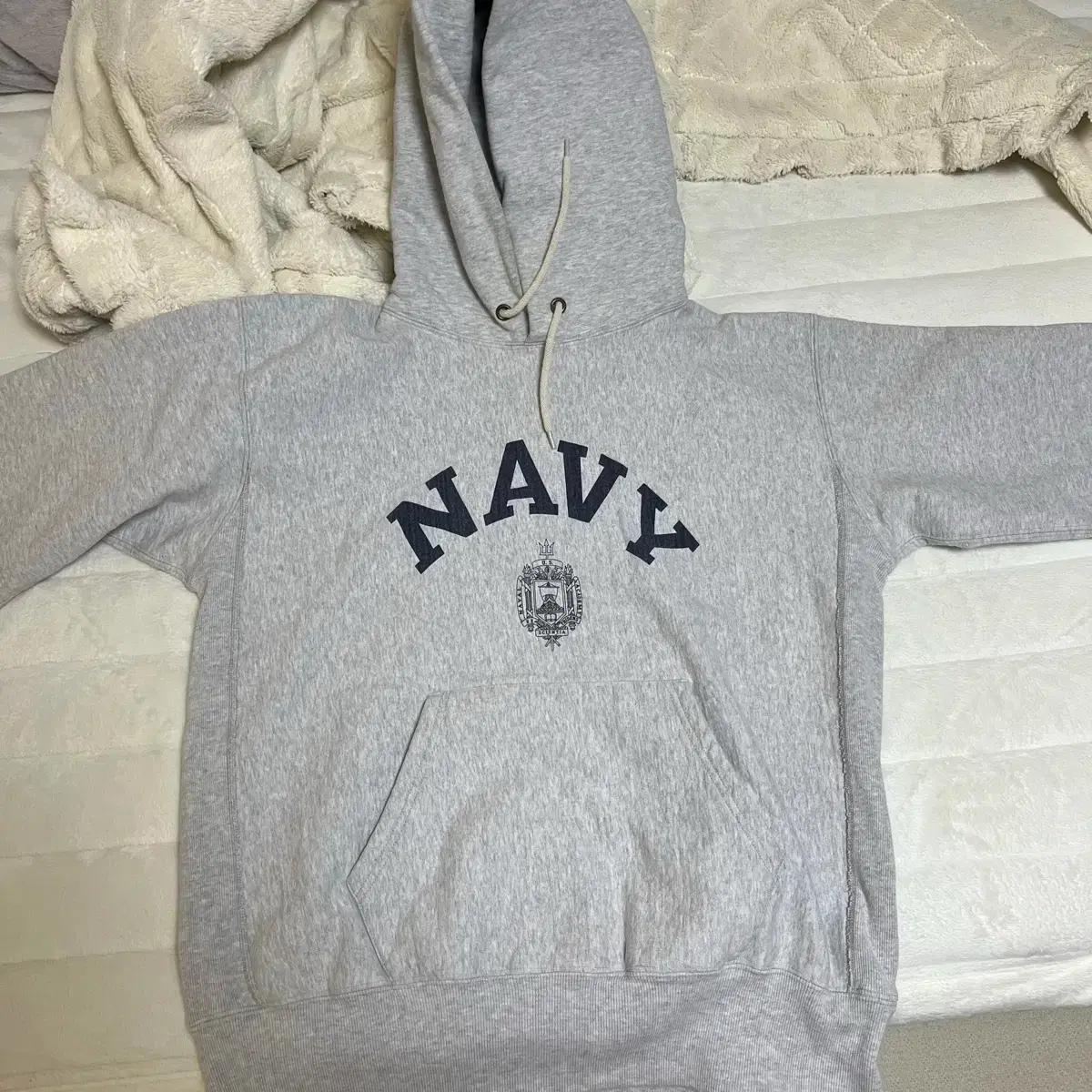 브론슨 후드 42사이즈