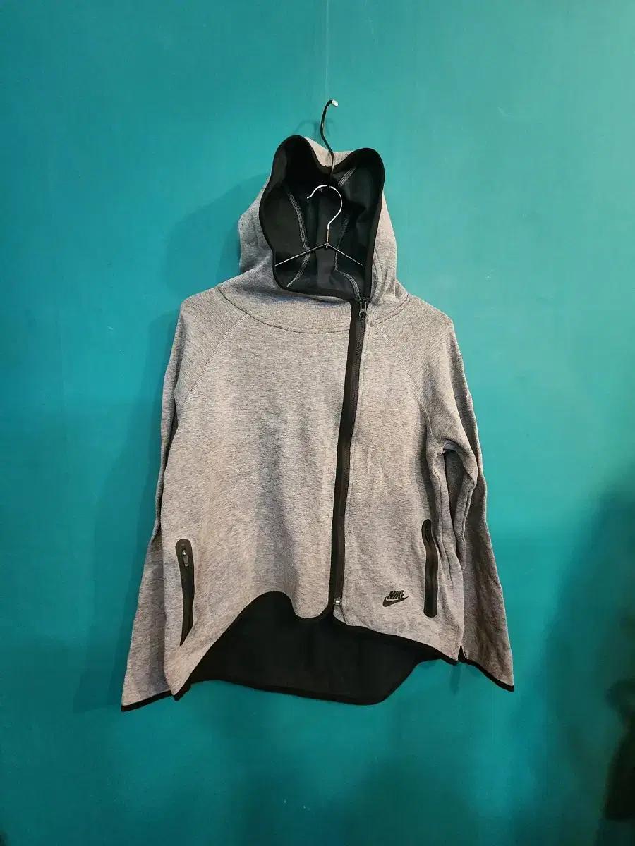 나이키 사선지퍼 테크팩 후드집업