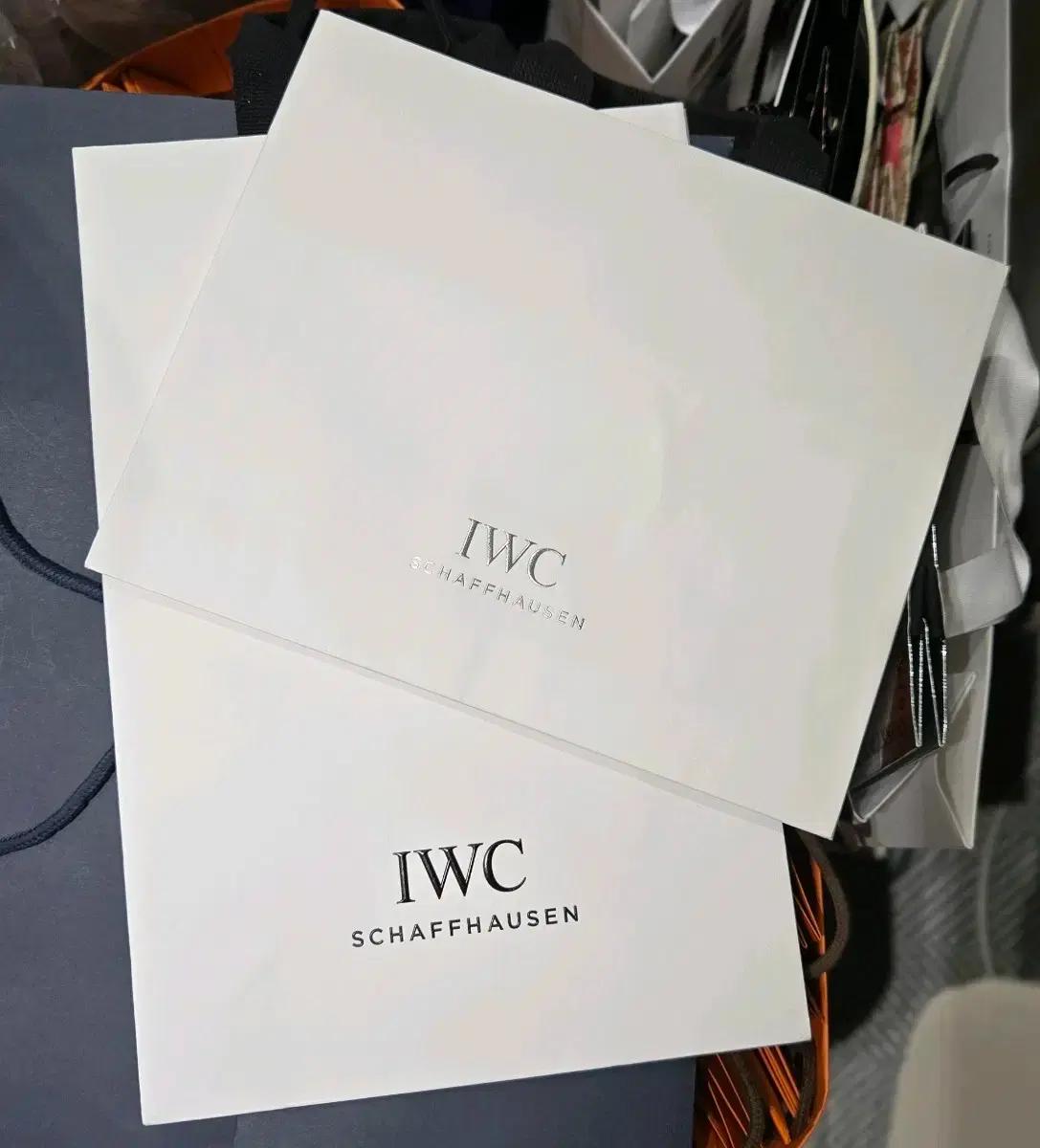IWC 쇼핑백 예거르쿨트르 쇼핑백