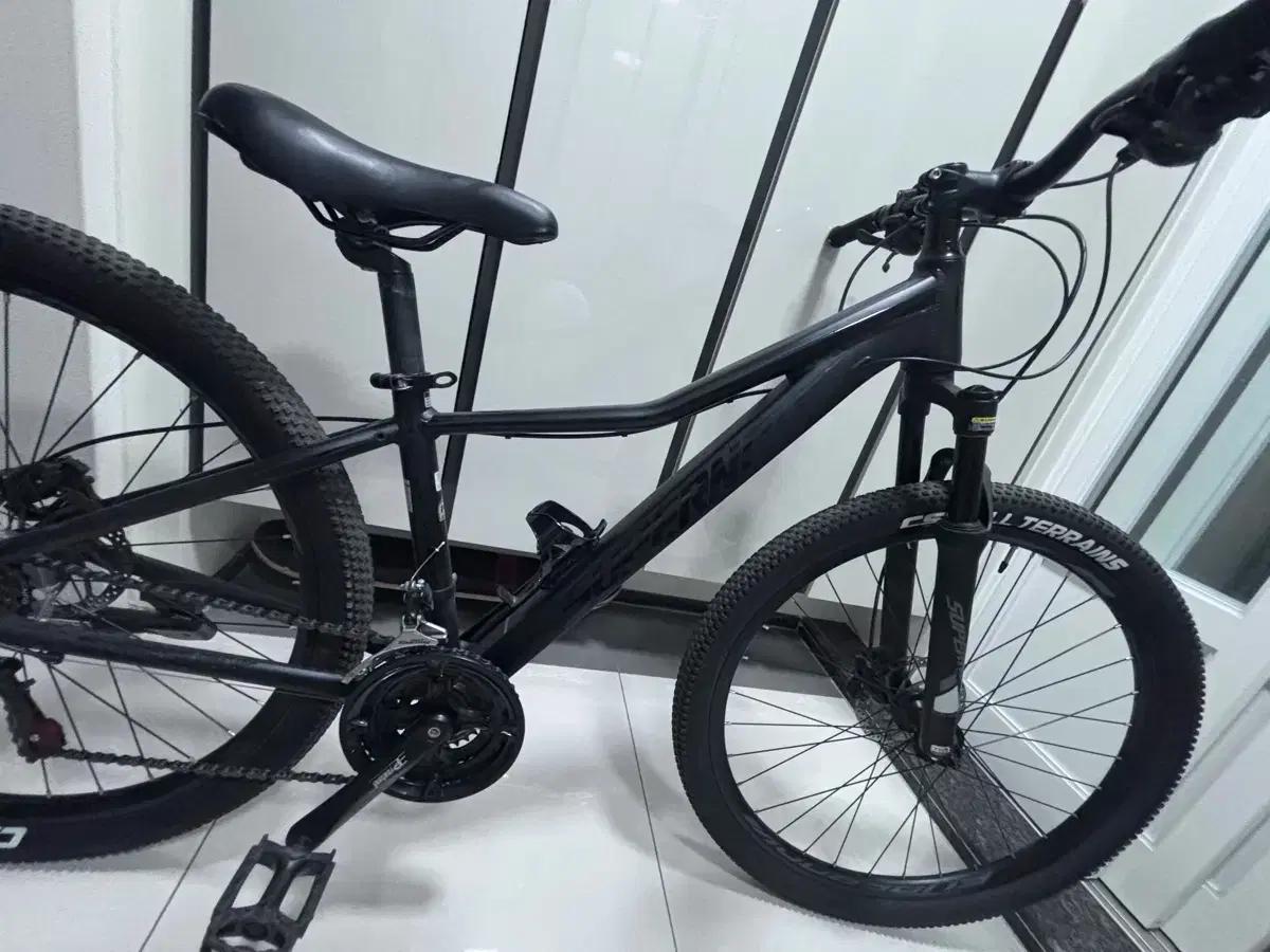 2022년 스타카토 슈퍼노바 mtb 팝니다