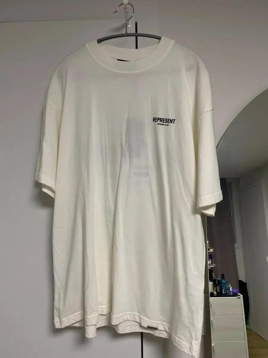 Represent 리프리젠트 티셔츠 새상품