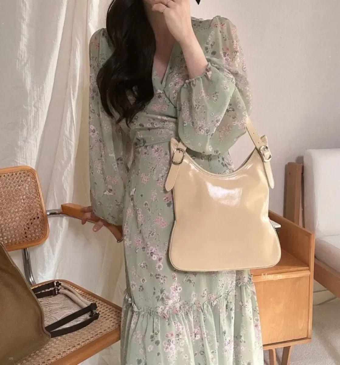 아이미스유, 메르유 그레이스 원피스