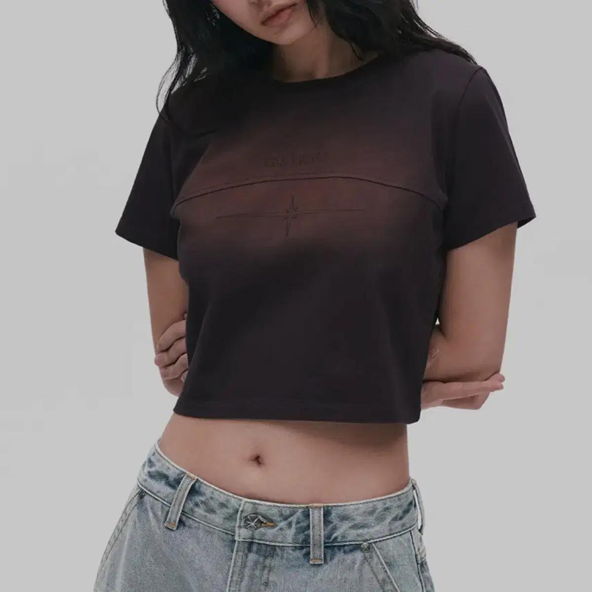 틸던 FADED CROP TOP dark brown