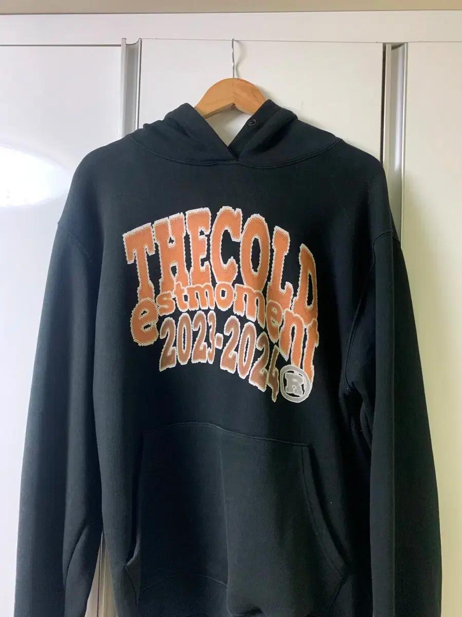 더콜디스트모먼트 후드 L 사이즈