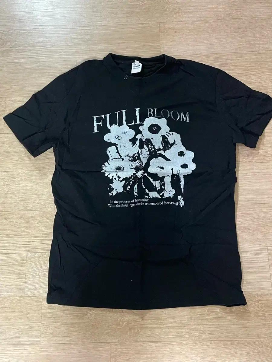 더콜디스트모먼트 반팔 미디윰