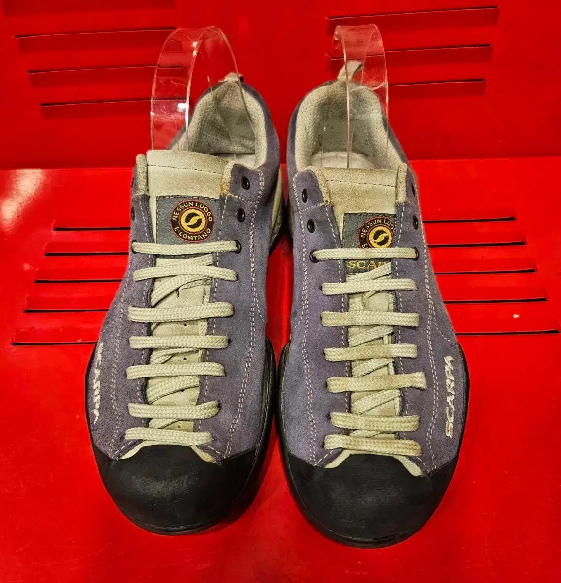 스카르파(SCARPA) 비블람 모히또 퍼플 스니커즈
