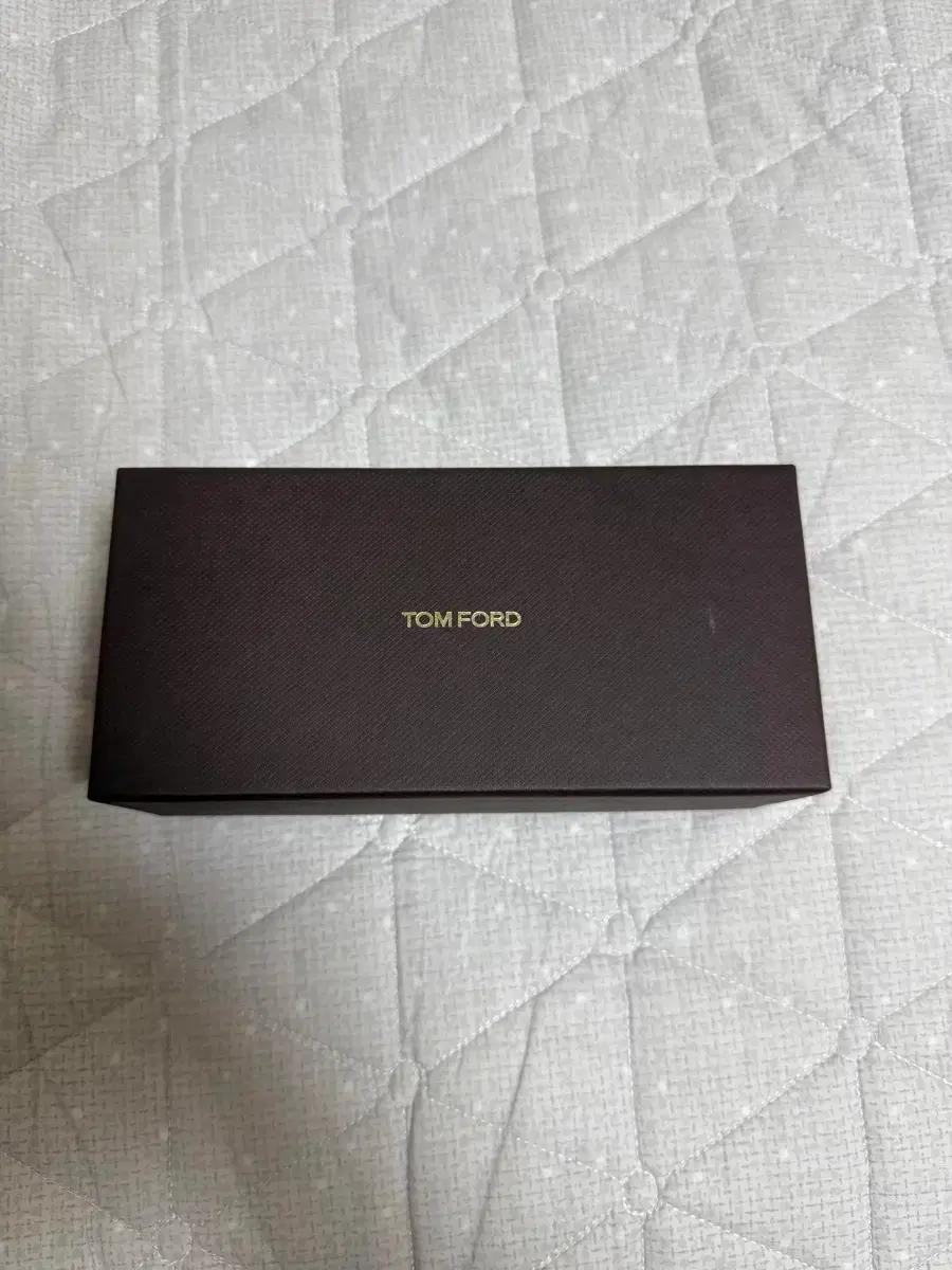 Tom Ford 선글라스 TF-1139-K-5620A