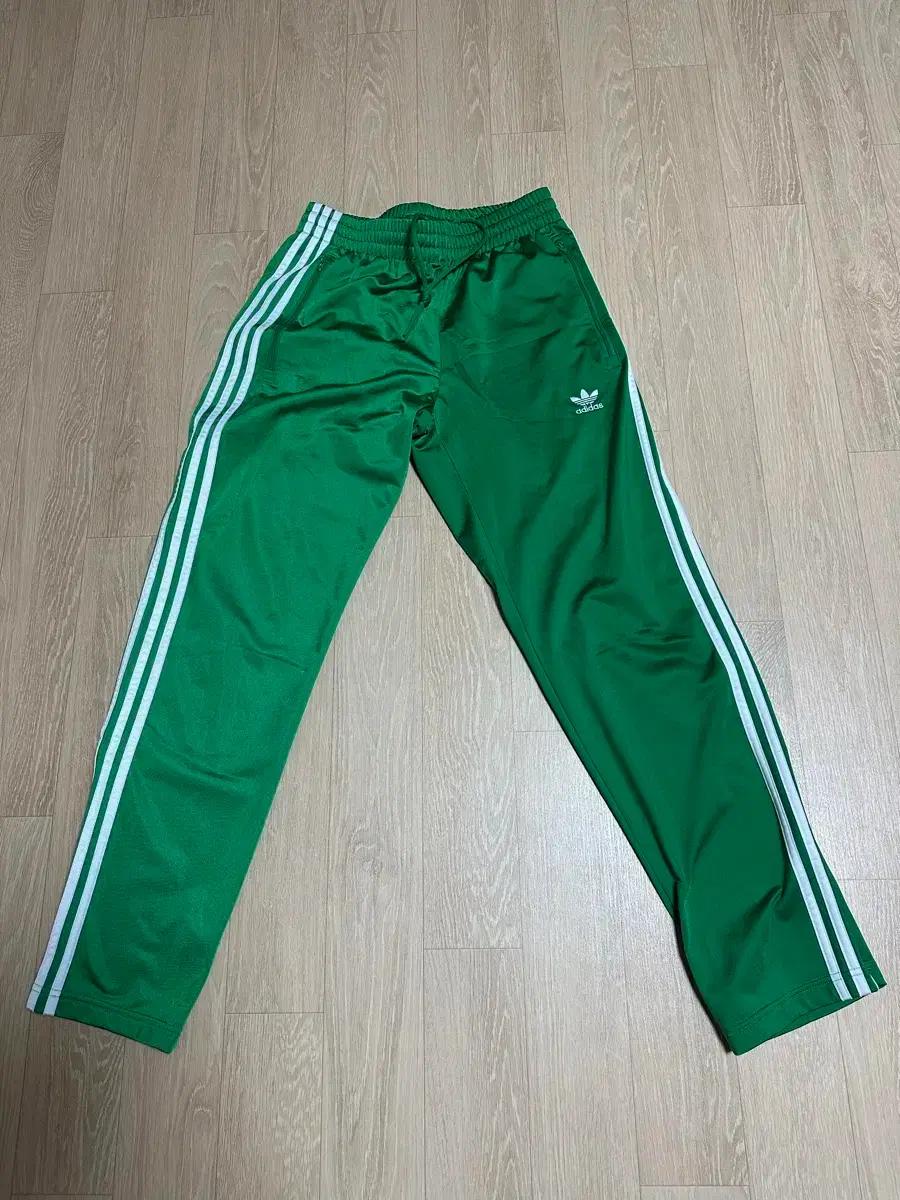 아디다스 그린 3선 트레이닝 L