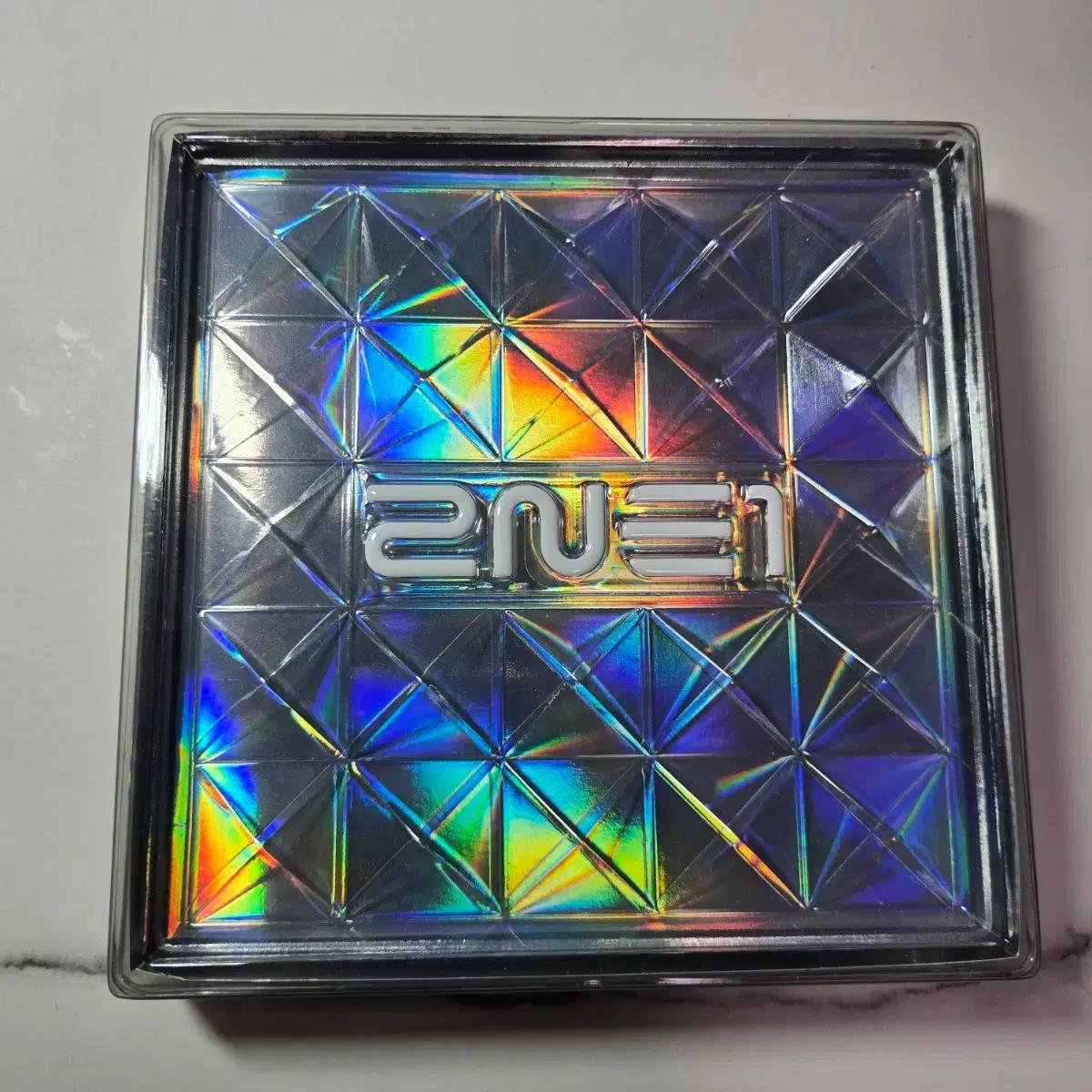 2ne1 미니앨범1 cd파손