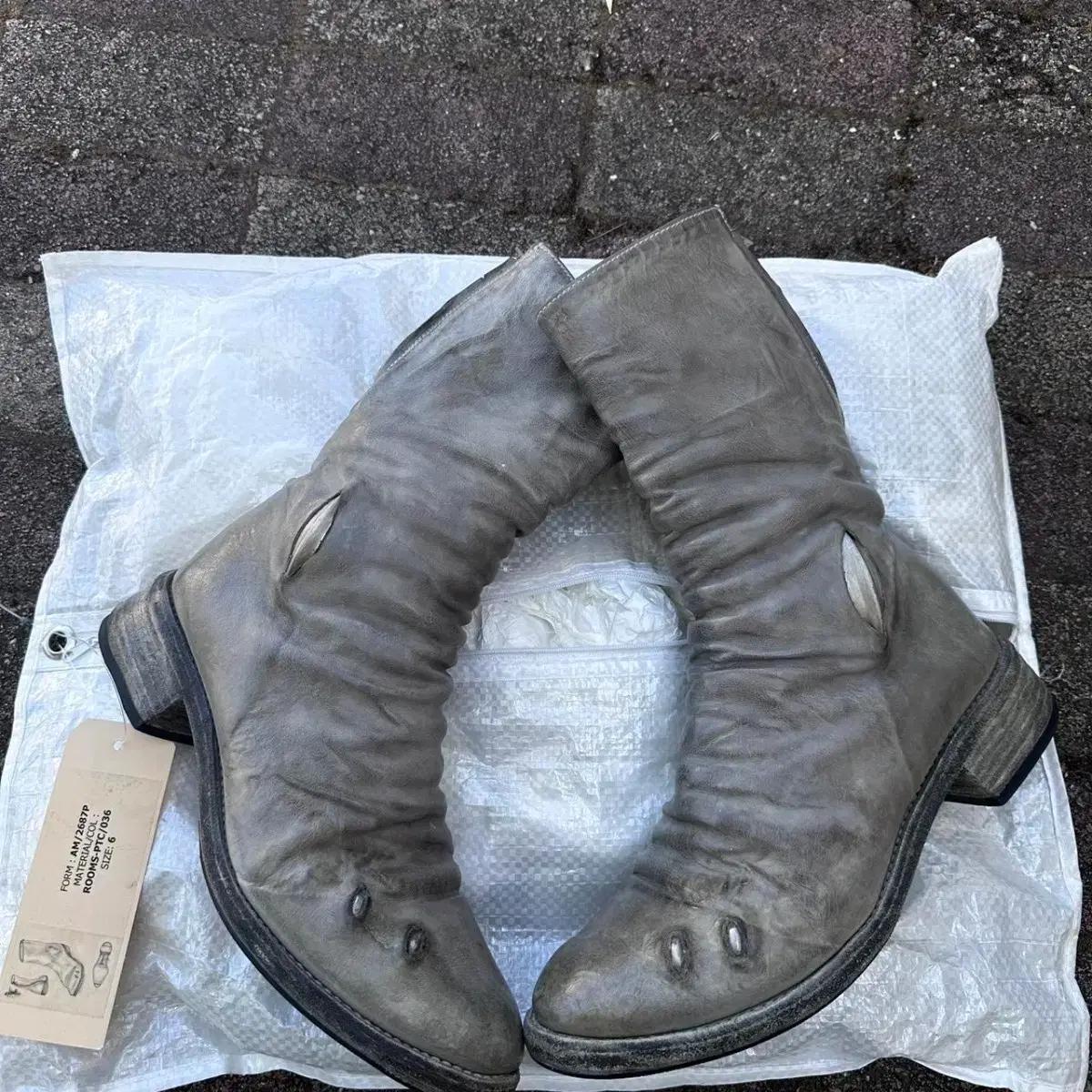 Carol Christian Poell prosthetic