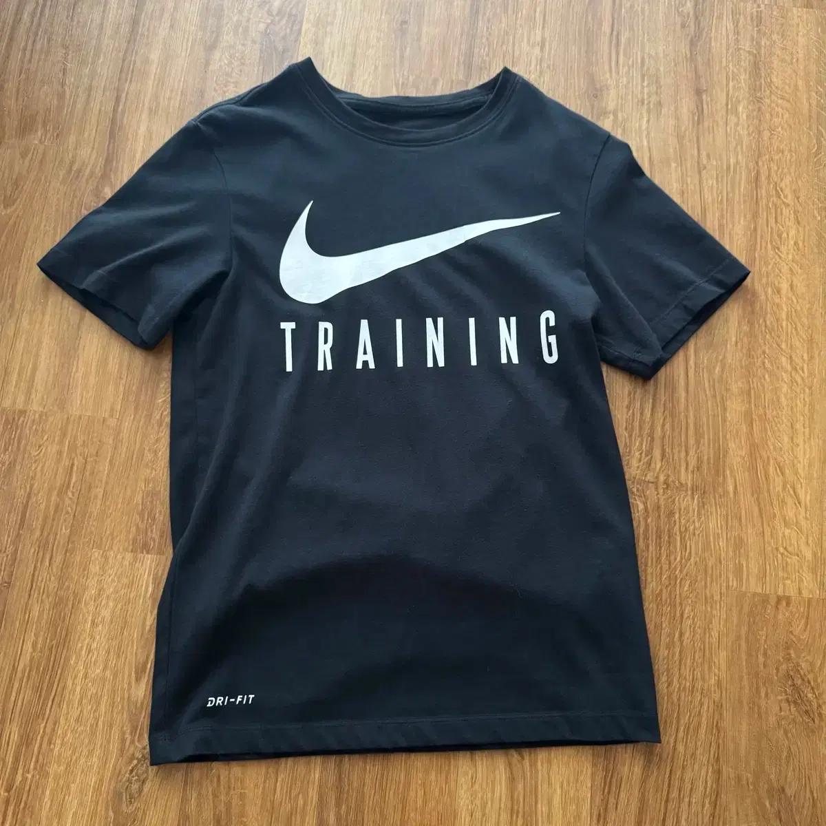 나이키 반팔 티셔츠s 교신 가능