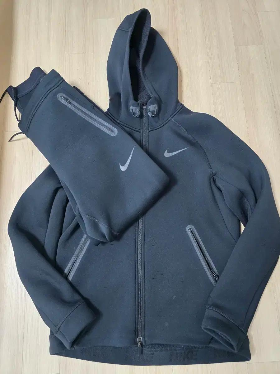 나이키 써마 스피어 쉴드 블랙 105 트레이닝세트 런닝세트