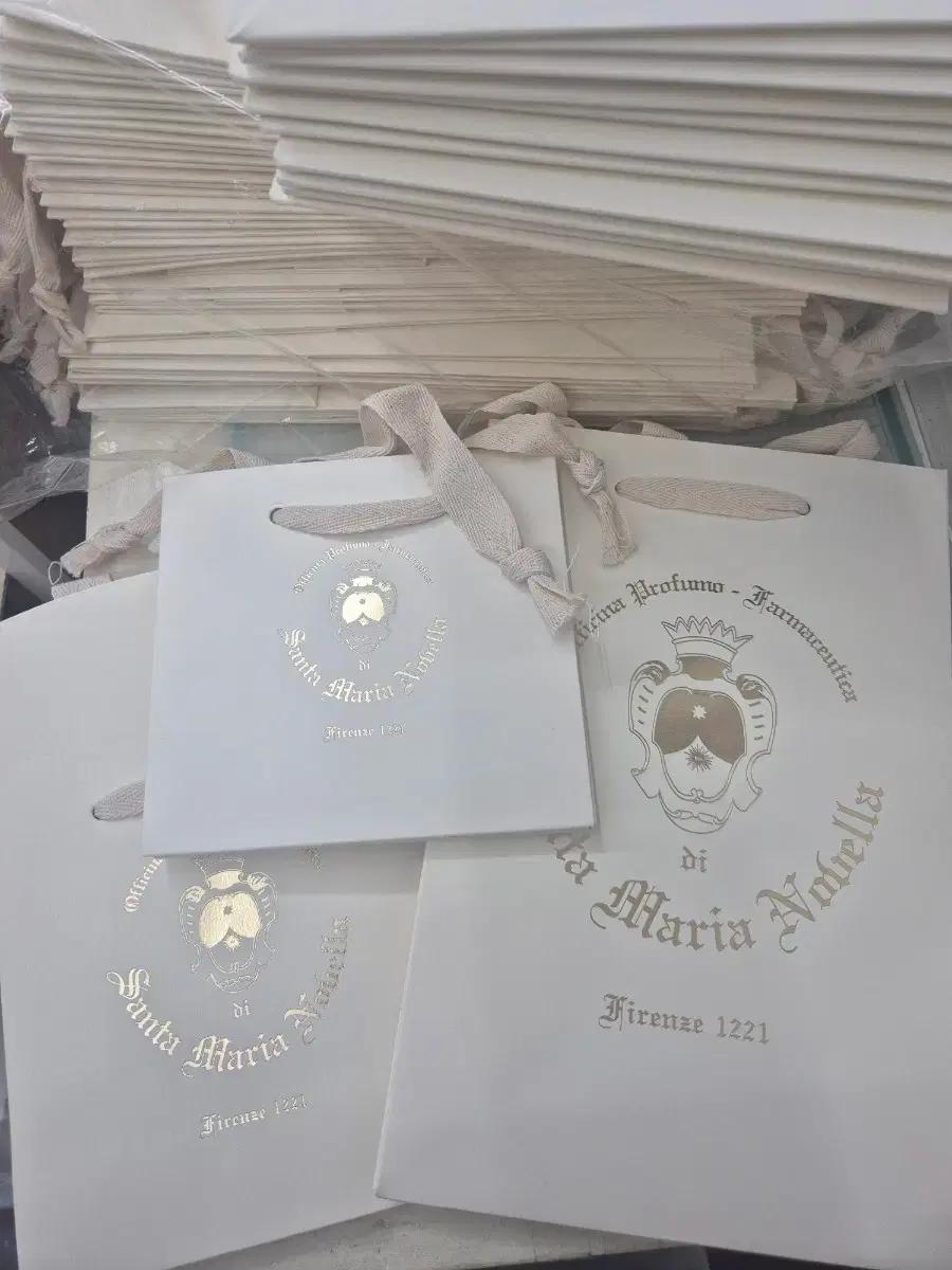 새상품) 산타마리아노벨라 쇼핑백 (S/M/L)