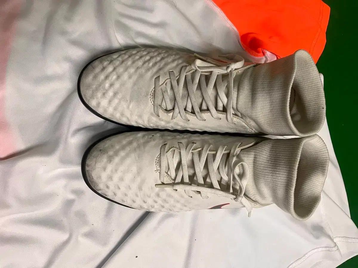 나이키 마지스타 오브라X2 TF