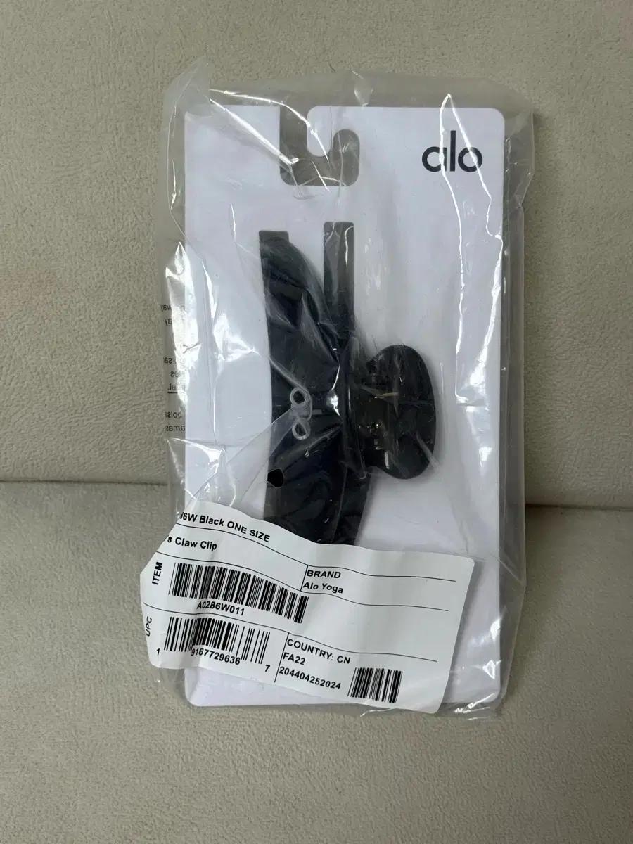 새제품/정품 Alo yoga 알로요가 헤어클립