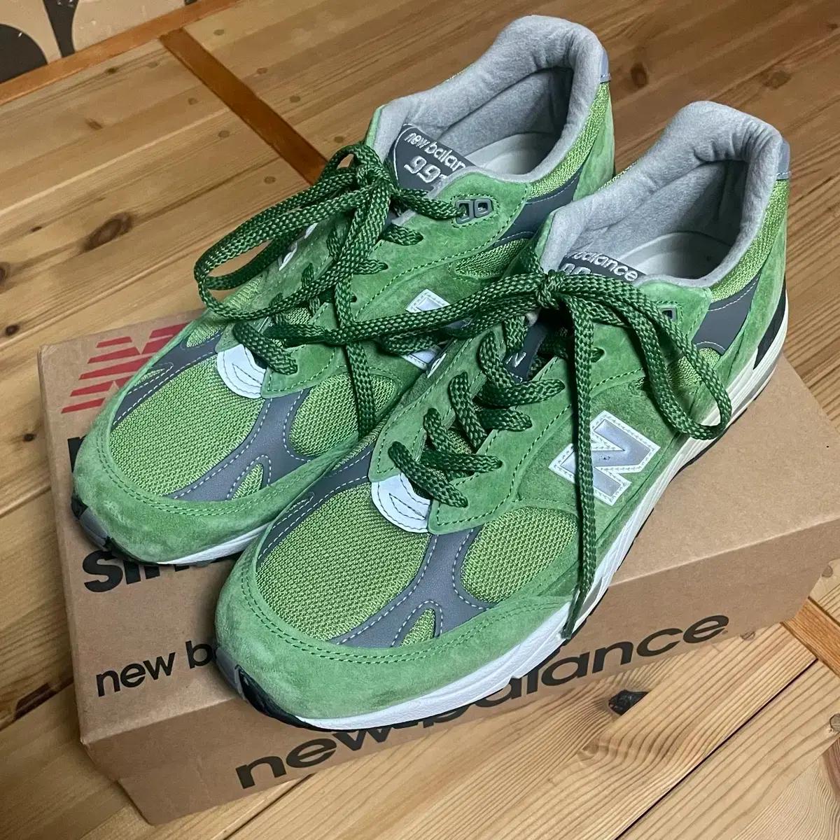 뉴발란스 991 메이드 인 UK 브라이트 그린