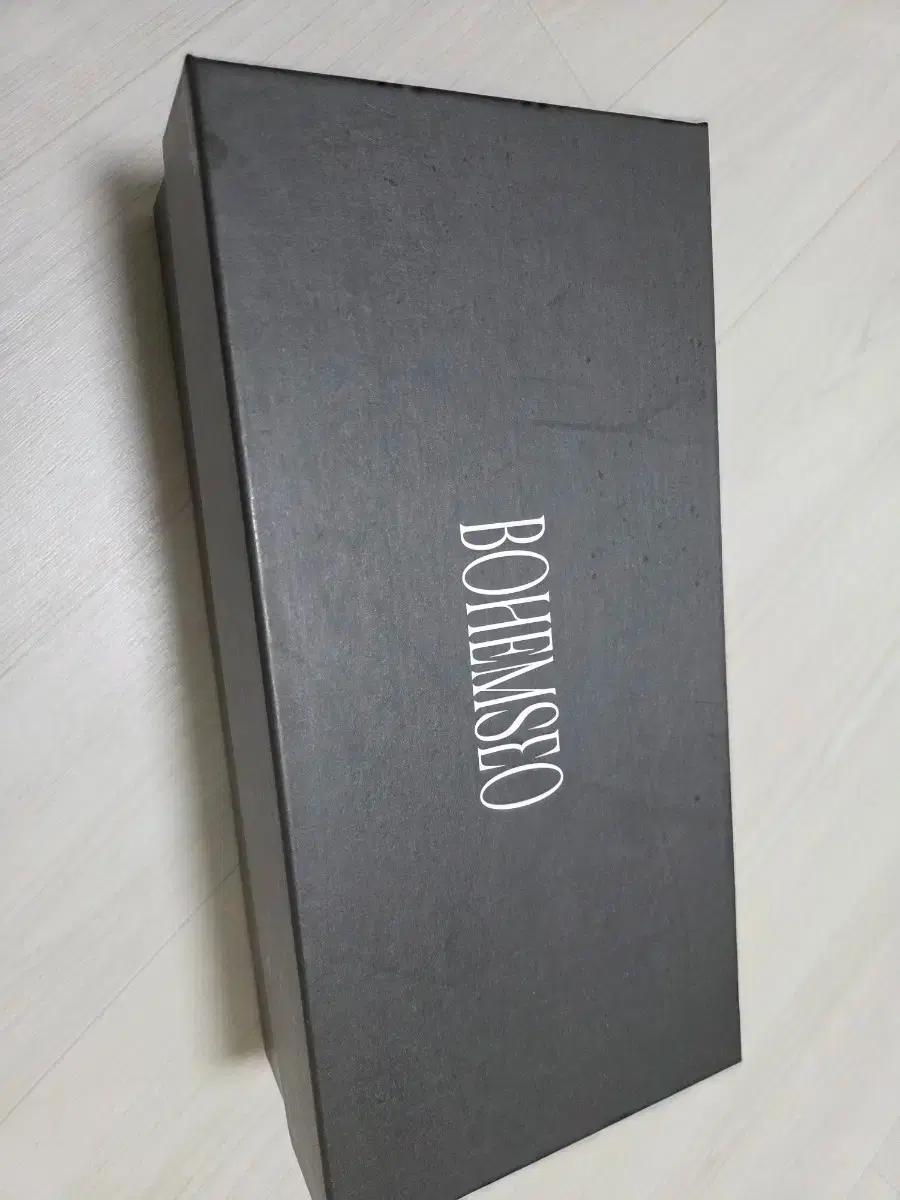 보헤미안 서울 슬링백 230