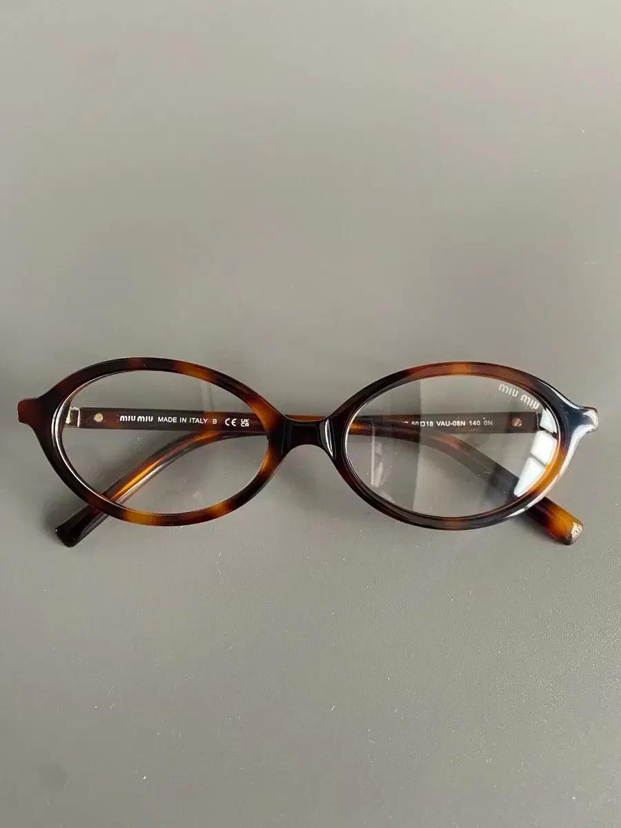 미우미우 MIUMIU안경