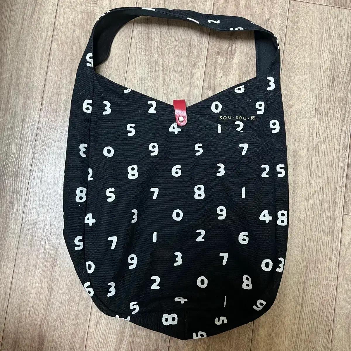 소우소우 아라카와 마스지로 콜라보 숄더 토드백- 블랙