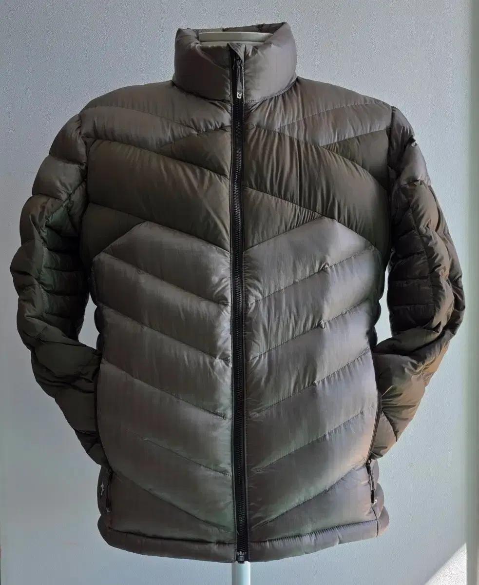 블랙야크 BLACK YAK 구스다운 곱창다운패딩 남성용 100(L)